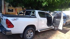 Camioneta robada: orden de detención de auxiliar fiscal no llega a la Policía - Policiales - ABC Color