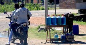 La Nación / Apesa pide control y lamenta contrabando de 100 millones de litros de combustibles