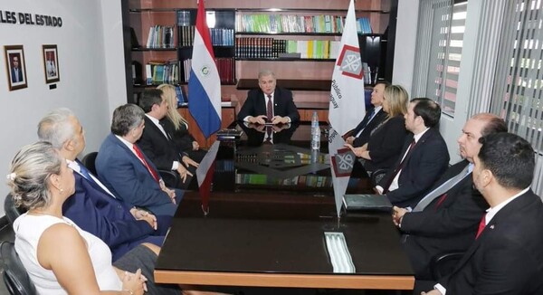Fiscales y funcionarios fueron emplazados a dar informes como depositarios judiciales - La Tribuna