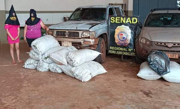 Abuela y nieta presas con casi 180 kilos de marihuana - Noticiero Paraguay