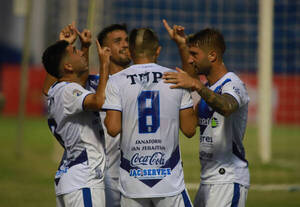[VIDEO] Ameliano sumó tres puntos de oro ante un rival directo en la pelea por la permanencia