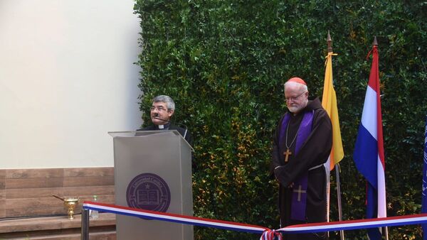 Sindicalistas de la UCA piden reunión con vaticanista experto contra casos de abuso