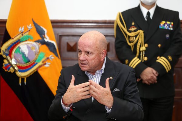Ecuador presenta su portafolio de inversiones al gremio empresarial de Chile - MarketData