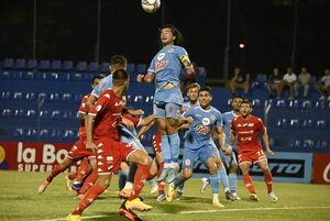 Resistencia: extranjeros en el Triángulo rojo - Fútbol - ABC Color