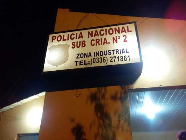 Manicurista fue víctima de motoasaltantes en el asentamiento Kokue Pyahu - Radio Imperio