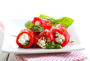 Pimientos rellenos, una opción que nunca falla - Gastronomía - ABC Color