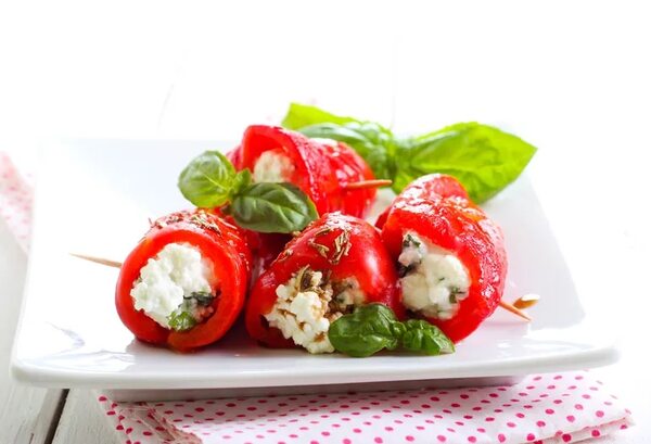 Pimientos rellenos, una opción que nunca falla - Gastronomía - ABC Color