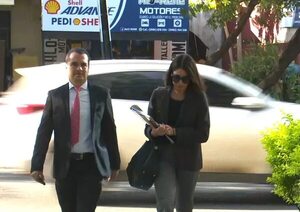 Se entrega auxiliar fiscal con orden de detención - Policiales - ABC Color