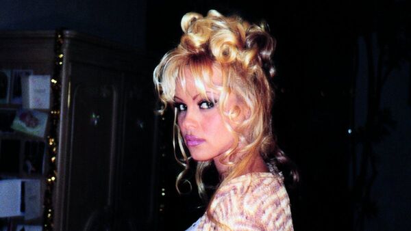 Pamela Anderson: La historia de un ícono de los 90