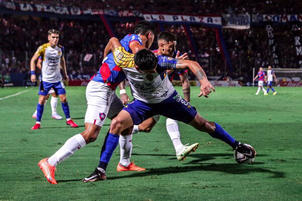 ¡Partidazo! El Ciclón y Luque igualaron a tres en La Nueva Olla