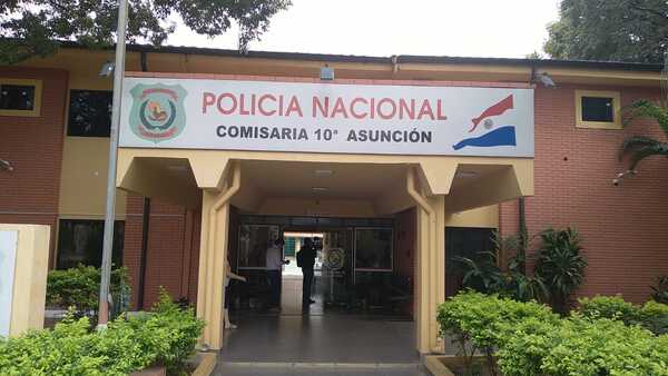 Auxiliar fiscal finalmente se entregó a la policía | 1000 Noticias