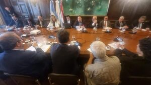 Paraguay y Argentina avanzan en intercambio de ideas para la construcción de puentes - El Trueno