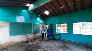 Protestas y toma de colegio en San Pedro: Denuncian total abandono del MEC - trece