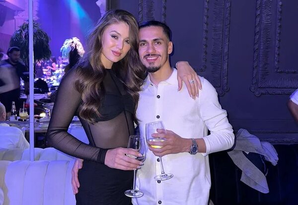 Jesús Medina celebró el cumpleaños de su novia Natasha Soley en Moscú - Gente - ABC Color