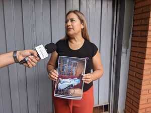 Madre implora justicia para su hijo fallecido tras ser brutalmente golpeado