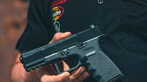 Ante inseguridad, Camping 44 recomienda armas de fuego para defensa del hogar