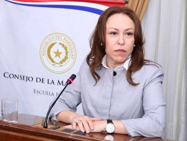 Candidata a ministro de Corte, a favor de cambios en el sistema de confección de ternas · Radio Monumental 1080 AM