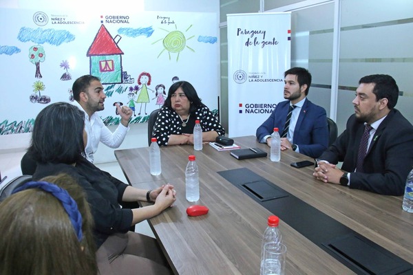 La Municipalidad de San Lorenzo presentó proyecto del “Centro de Atención Mita Róga” » San Lorenzo PY