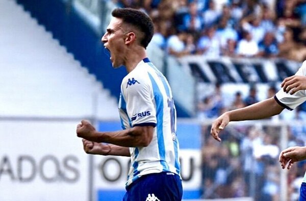 Versus / Racing confirmó la convocatoria de Matías Rojas a la Albirroja