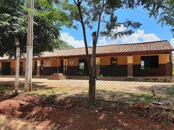 Denuncian que escuela de Isla Pucú no cuenta con rubros ni almuerzo escolar - Nacionales - ABC Color