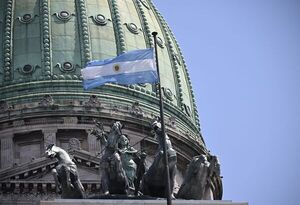 Inflación sin control en Argentina alcanza 102,5%