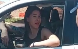 Abogado asegura que funcionaria no cometió delitos y apunta al padre