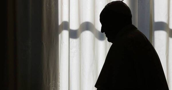 La Nación / El Papa destacó encuentro religioso como respuesta de la Iglesia a víctimas de abuso
