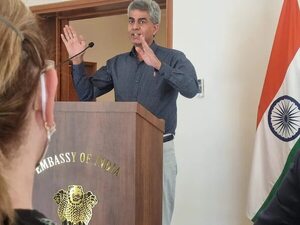 Yogeshwar Sangwan destaca el “poder de la mujer” - Estilo de vida - ABC Color