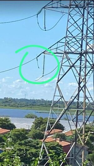 Cable suelto hizo caer el sistema eléctrico de ANDE, insistió Sosa - Economía - ABC Color