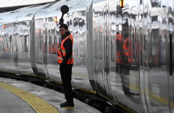 Una nueva huelga de conductores del metro de Londres paraliza la red de transporte - .::Agencia IP::.