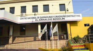 Diario HOY | Mujer está muy grave tras incendio en depósito de camiones cisterna