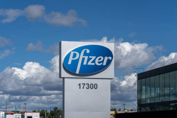 Pfizer comprará biotecnológica Seagen por 43.000 millones de dólares - Revista PLUS