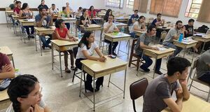 Unos 3.191 postulantes a las becas de ITAIPU pasaron el examen y siguen en competencia
