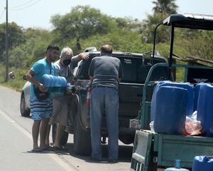 CONTRABANDISTAS MEZCLAN NAFTA CON AGUARRÁS, SEGÚN GERENTE DE COPETROL - La Voz del Norte