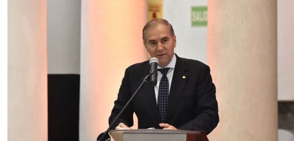 El canciller Julio Arriola se reunirá con el secretario de Estado de Estados Unidos, Antony Blinken para revisar agenda bilateral - Revista PLUS