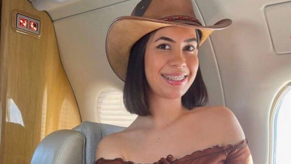 Influencer denunciada por sextorsión a jugador se defiende: "Yo no le pedí plata"