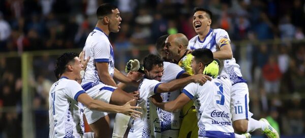 Versus / El fuerte reclamo a "PZ": "Con la mejor intención del mundo le presté dinero..."