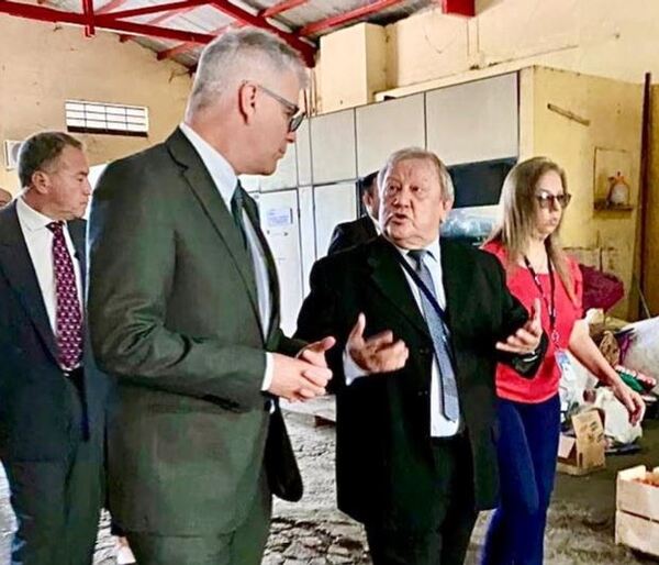 Embajador de Estados Unidos visita triple frontera - La Clave