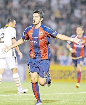 “Sasa”, el goleador ante brasileños en Paraguay - Fútbol - ABC Color