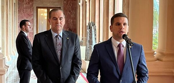 Paraguay resalta a EEUU la "importancia y la prioridad" de reanudar la exportación de carne al mercado norteamericano - Revista PLUS