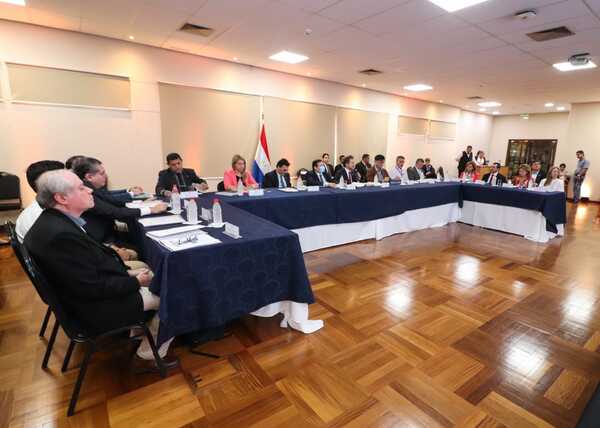 Gobierno instala Consejo Estratégico para implementación de la movilidad eléctrica - .::Agencia IP::.