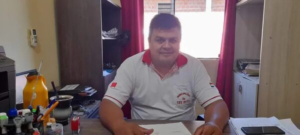Concejales solicitan extractos bancarios a intendente de Yby Pytã ante sospecha de corrupción - Política - ABC Color