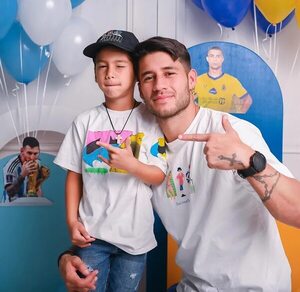 Iván Torres celebra los 6 años de Emmanuel: “Que seas siempre muy feliz” - Gente - ABC Color