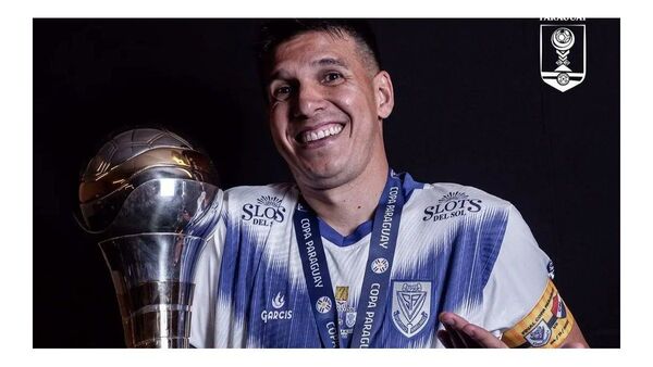 Acusan a Zeballos de quedarse con plata de un "premio" del plantel de Ameliano