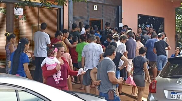 Mujer promete dejar de repartir “pastilla milagrosa” contra el chikungunya - Noticiero Paraguay