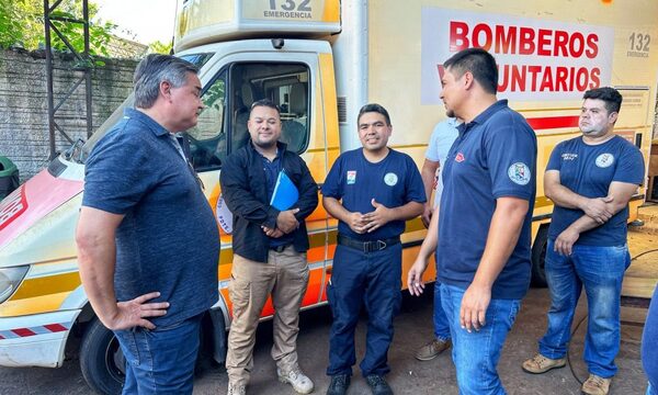 “Tiki” González valora y destaca trabajo de Bomberos Voluntarios de Presidente Franco – Diario TNPRESS