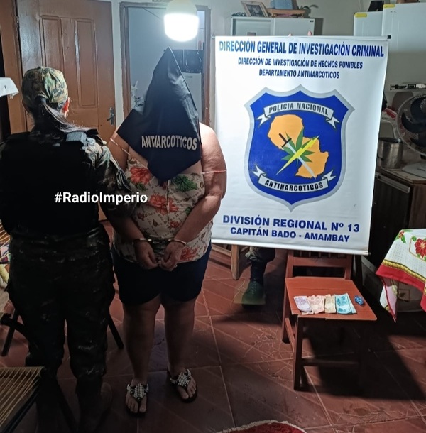 Antinarcóticos detiene a una mujer durante allanamiento de vivienda - Radio Imperio