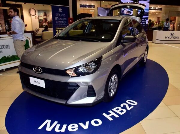 Automotor presentó el nuevo modelo HB20 de Hyundai - Empresariales - ABC Color