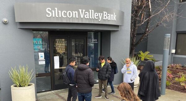 Moody's colocó en perspectiva Negativa al sistema bancario de Estados Unidos