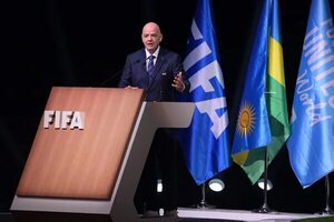La FIFA reelige de nuevo por aclamación a Gianni Infantino como presidente - Fútbol Internacional - ABC Color